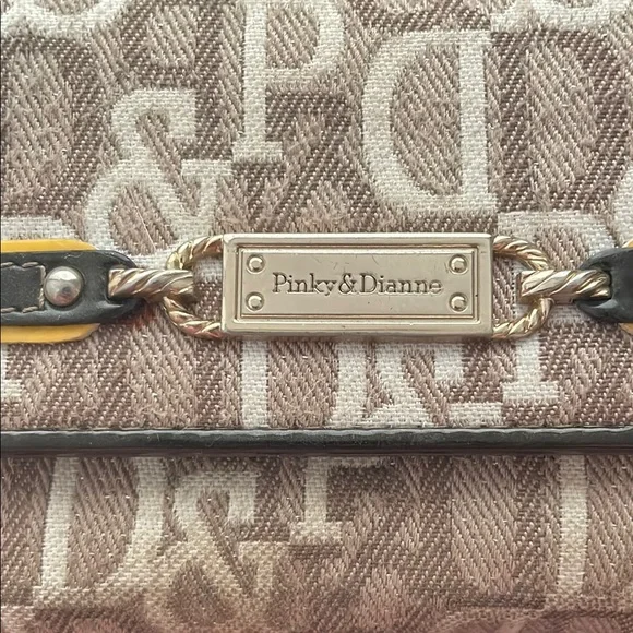Pinky and Dianne Brown Monogram Wallet - Picture 11 of 11